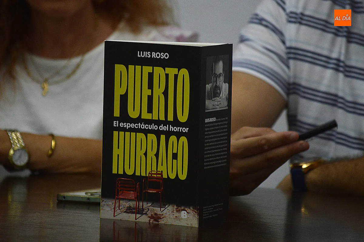 Foto 3 - Luis Roso presenta en Ciudad Rodrigo su ensayo sobre la matanza de Puerto Hurraco