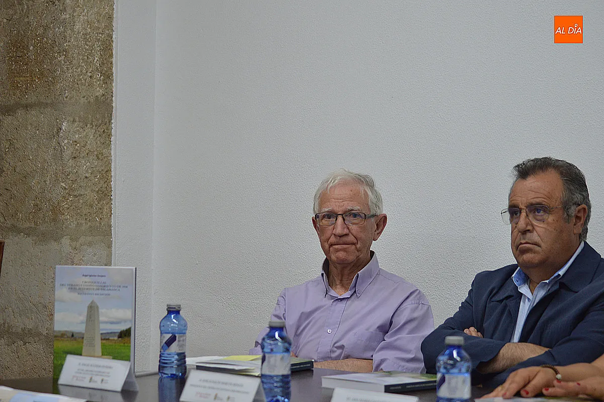 Presentación del libro en la Casa de la Cultura de Ángel Iglesias Ovejero 