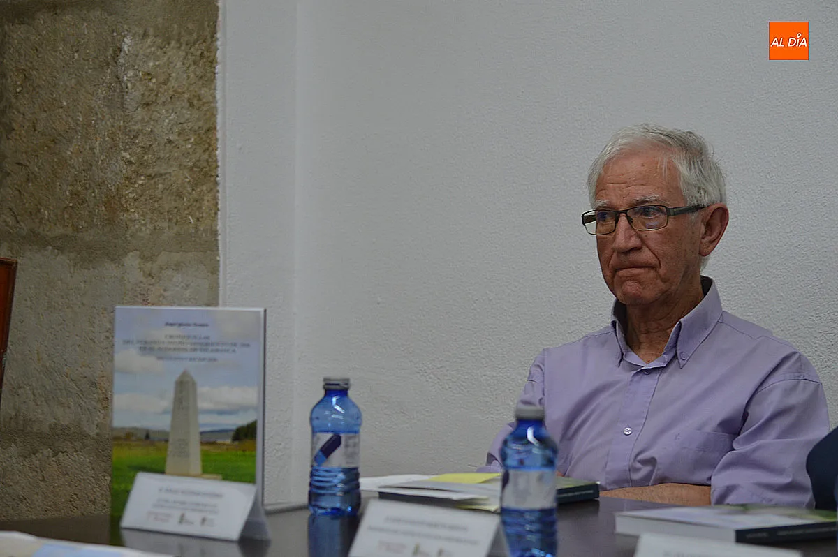 Presentación del libro en la Casa de la Cultura de Ángel Iglesias Ovejero 