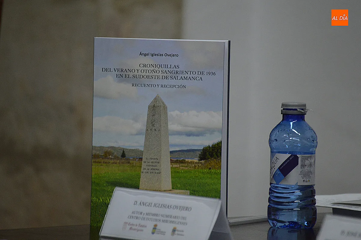Presentación del libro en la Casa de la Cultura de Ángel Iglesias Ovejero 