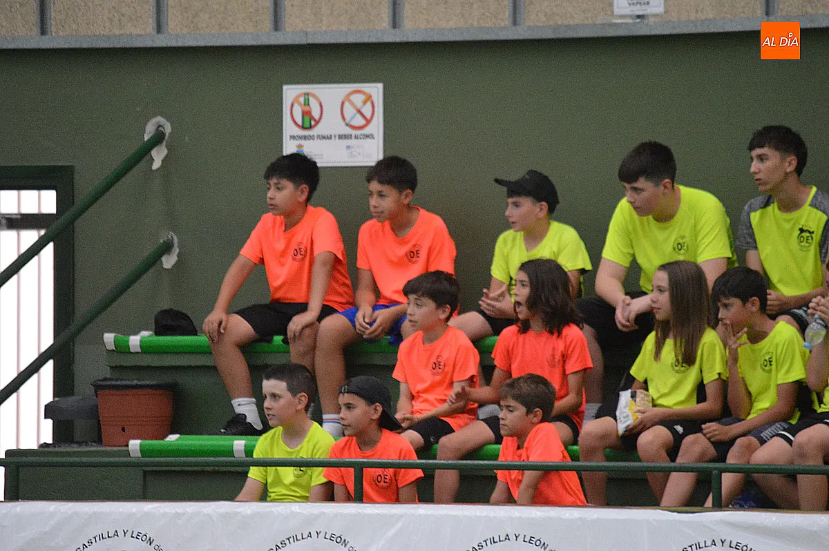 Foto 14 - El II Torneo de F&uacute;tbol Sala de Ciudad Rodrigo arranc&oacute; con una intensa jornada de 13 partidos