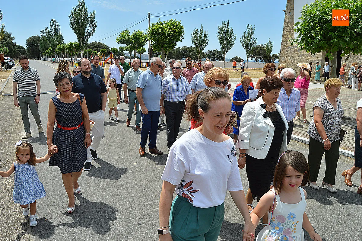 Misa y procesión de las fiestas de Campillo de Azaba 