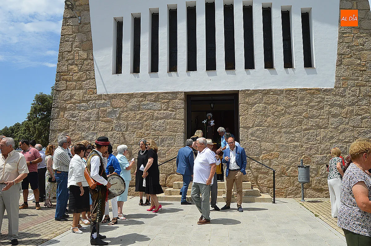 Misa y procesión de las fiestas de Campillo de Azaba 