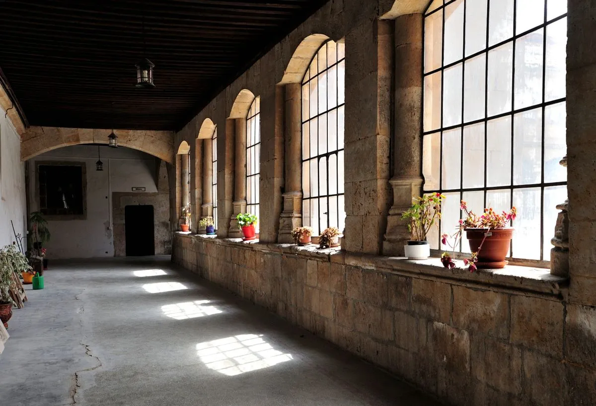 Convento de San Esteban, Claustro de los Aljibes