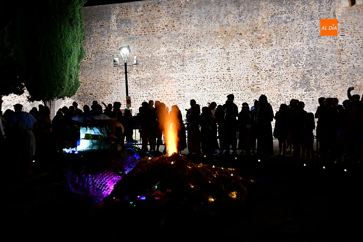 Obra teatral en la noche mágica de San Juan