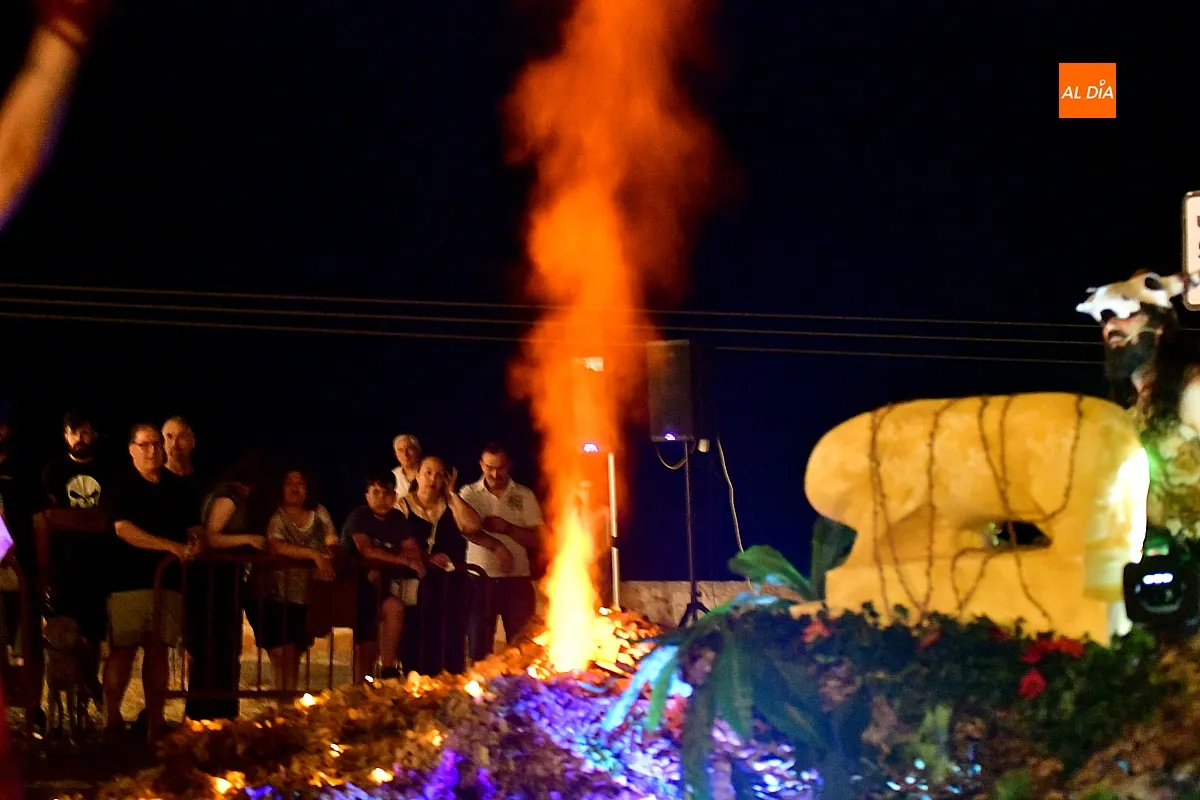 Obra teatral en la noche mágica de San Juan