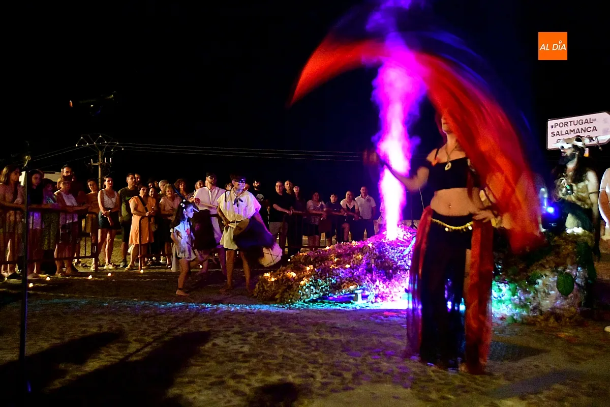 Obra teatral en la noche mágica de San Juan