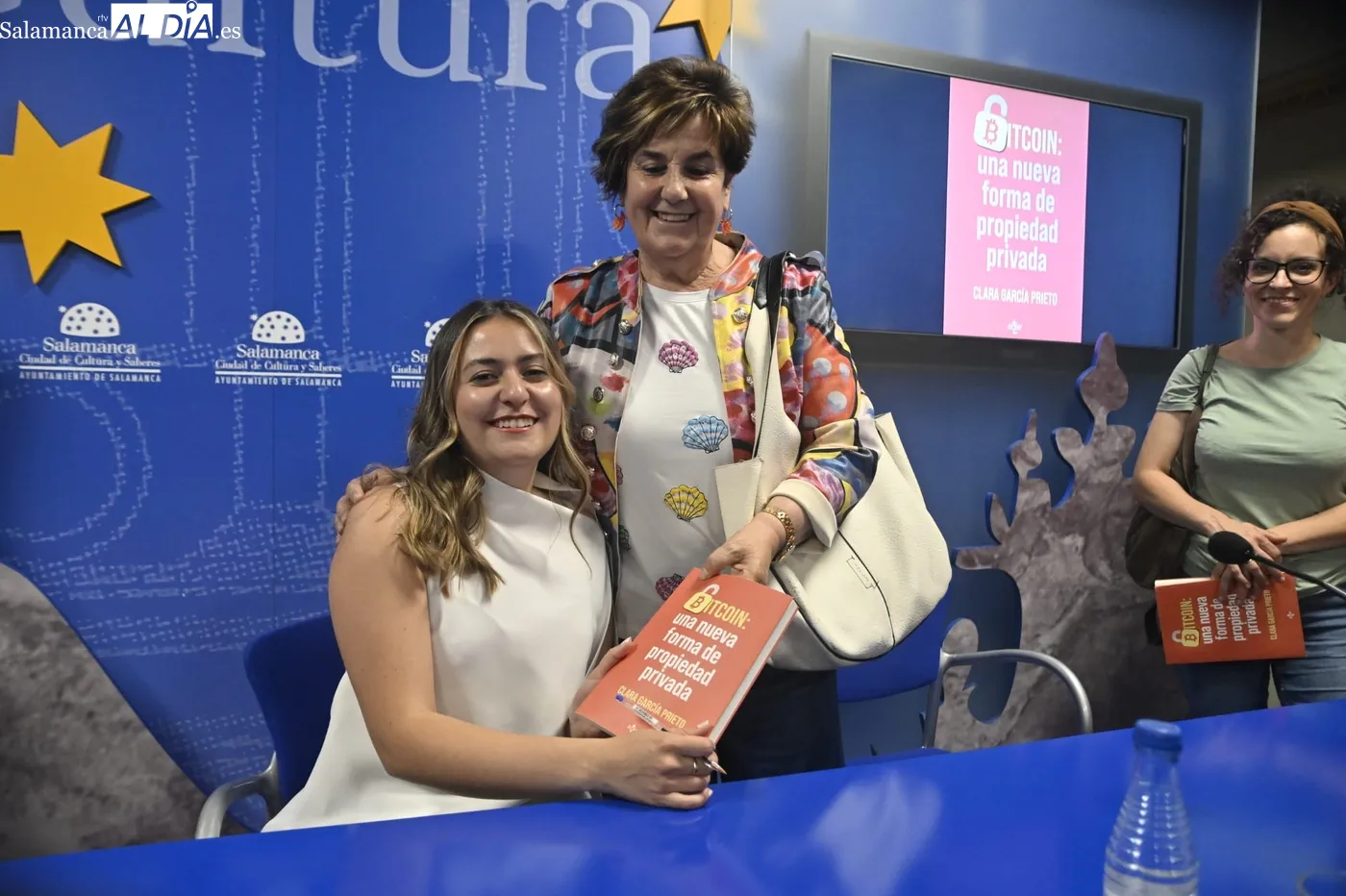 Clara García presenta en Salamanca 'Bitcoin: una nueva forma de propiedad privada'