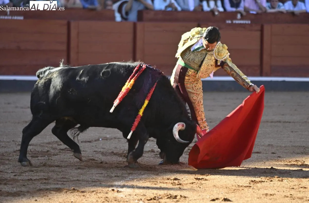 Foto 9 - Marco P&eacute;rez, profeta en el d&iacute;a del patr&oacute;n