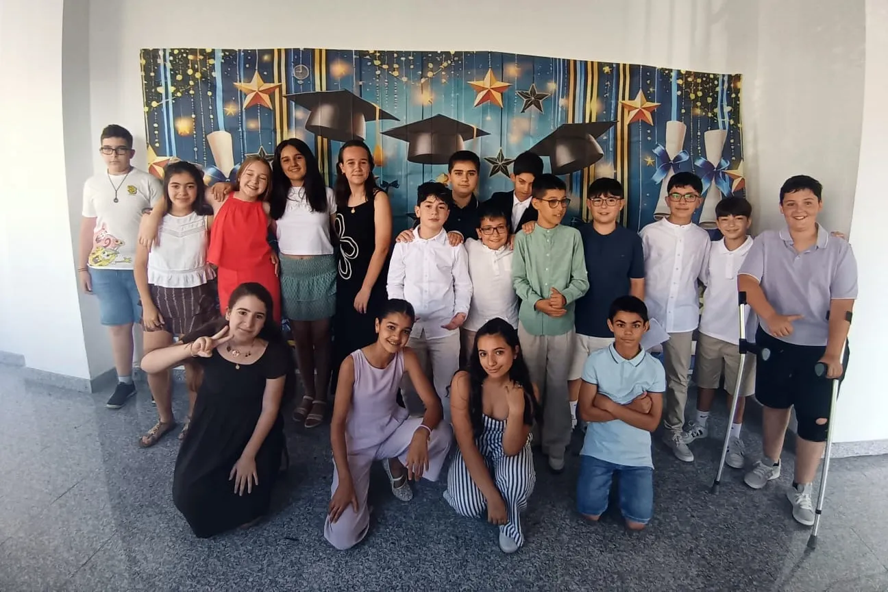 Acto de graduación de los alumnos de 6º de Primaria del CEIP Manuel Moreno Blanco de Vitigudino 