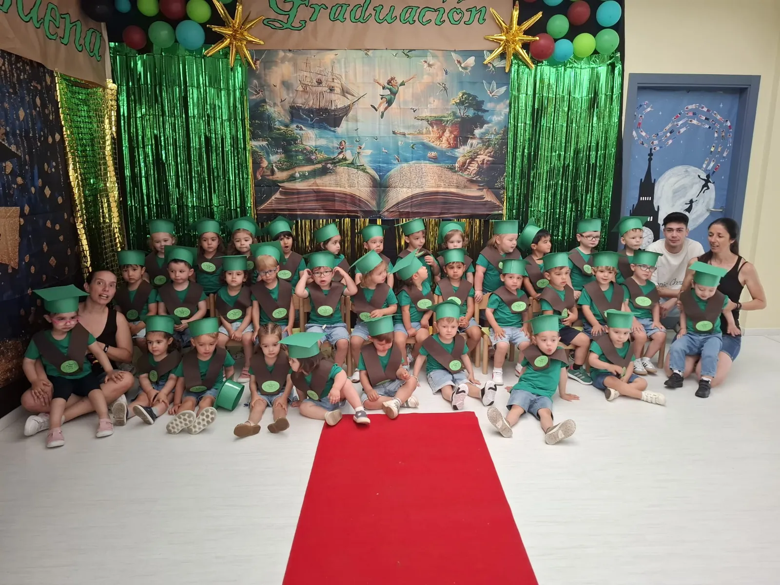 Graduación de la Escuela José Manuel Hidalgo 