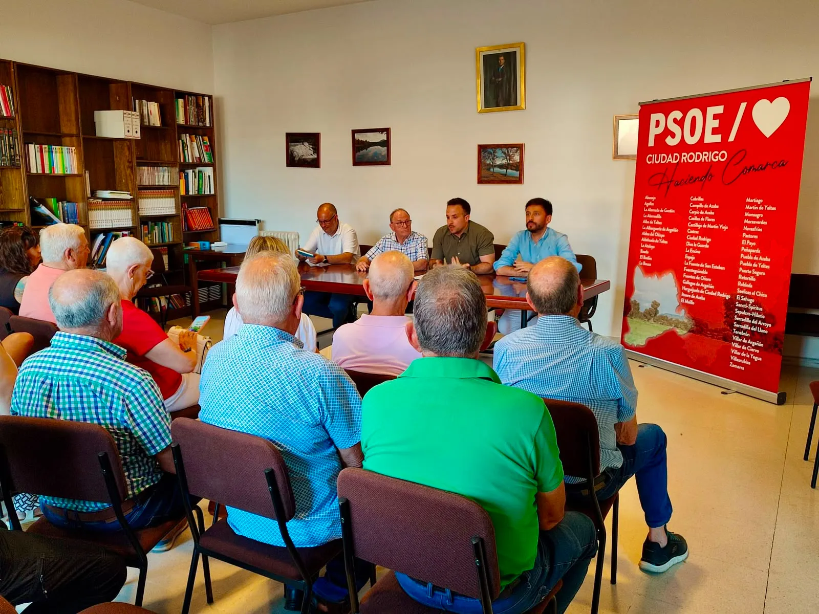 Foto 3 - El PSOE de la comarca de Ciudad Rodrigo reclama m&aacute;s medios ante el riesgo de incendios en El Rebollar