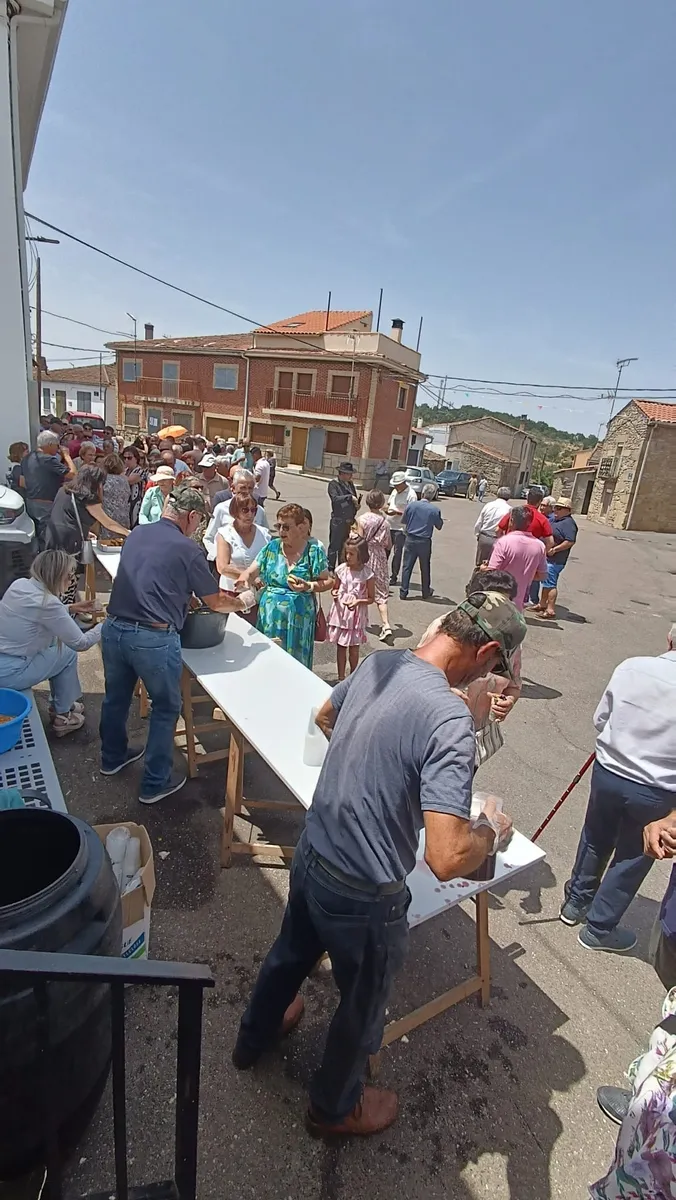 Fiestas de San Juan en Cabeza de Framontanos / JOSÉ ANTONIO MARTÍN GARCÍA