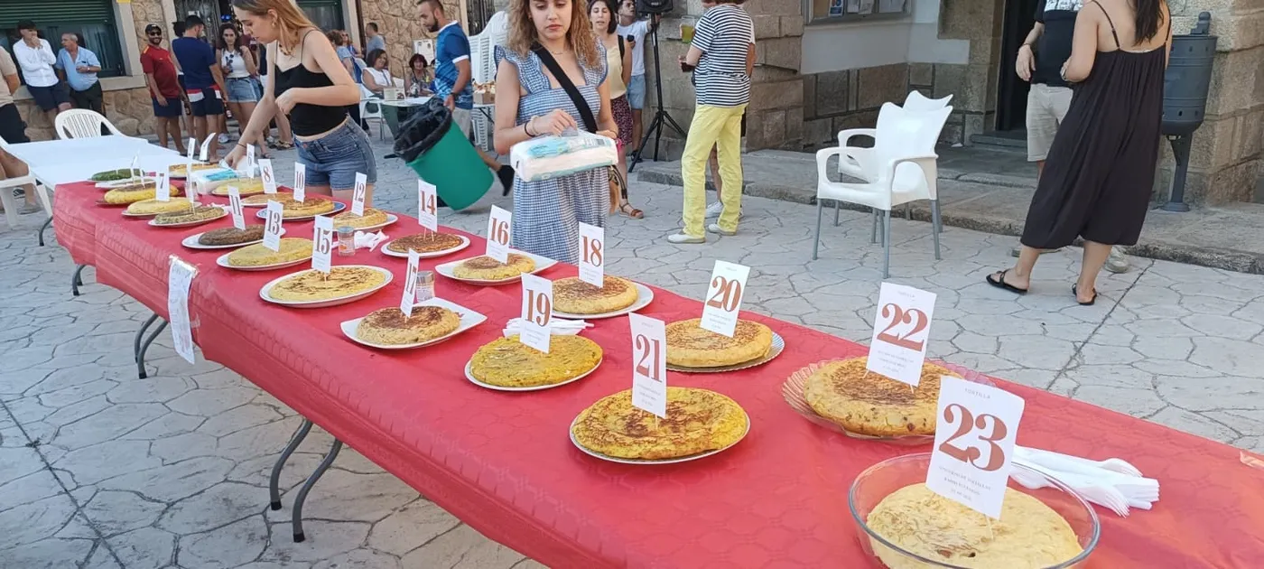 Concurso de tortillas en Barruecopardo