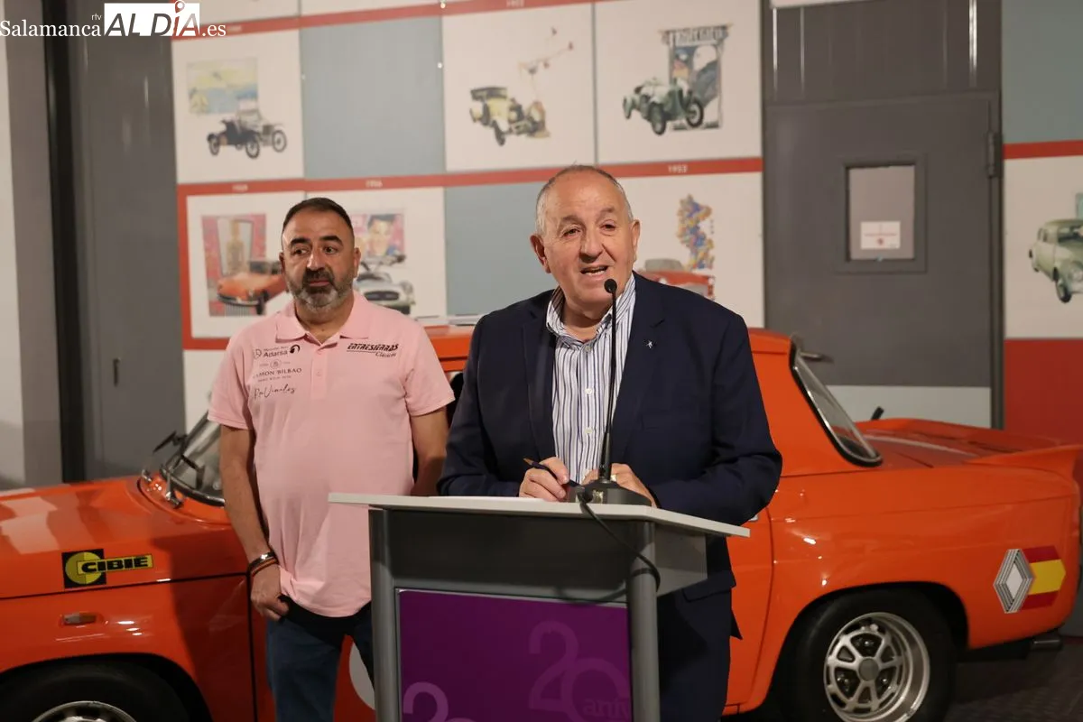 Presentación en el Museo de Automoción del XIII Rallye Entresierras Histórico. Foto de David Sañudo