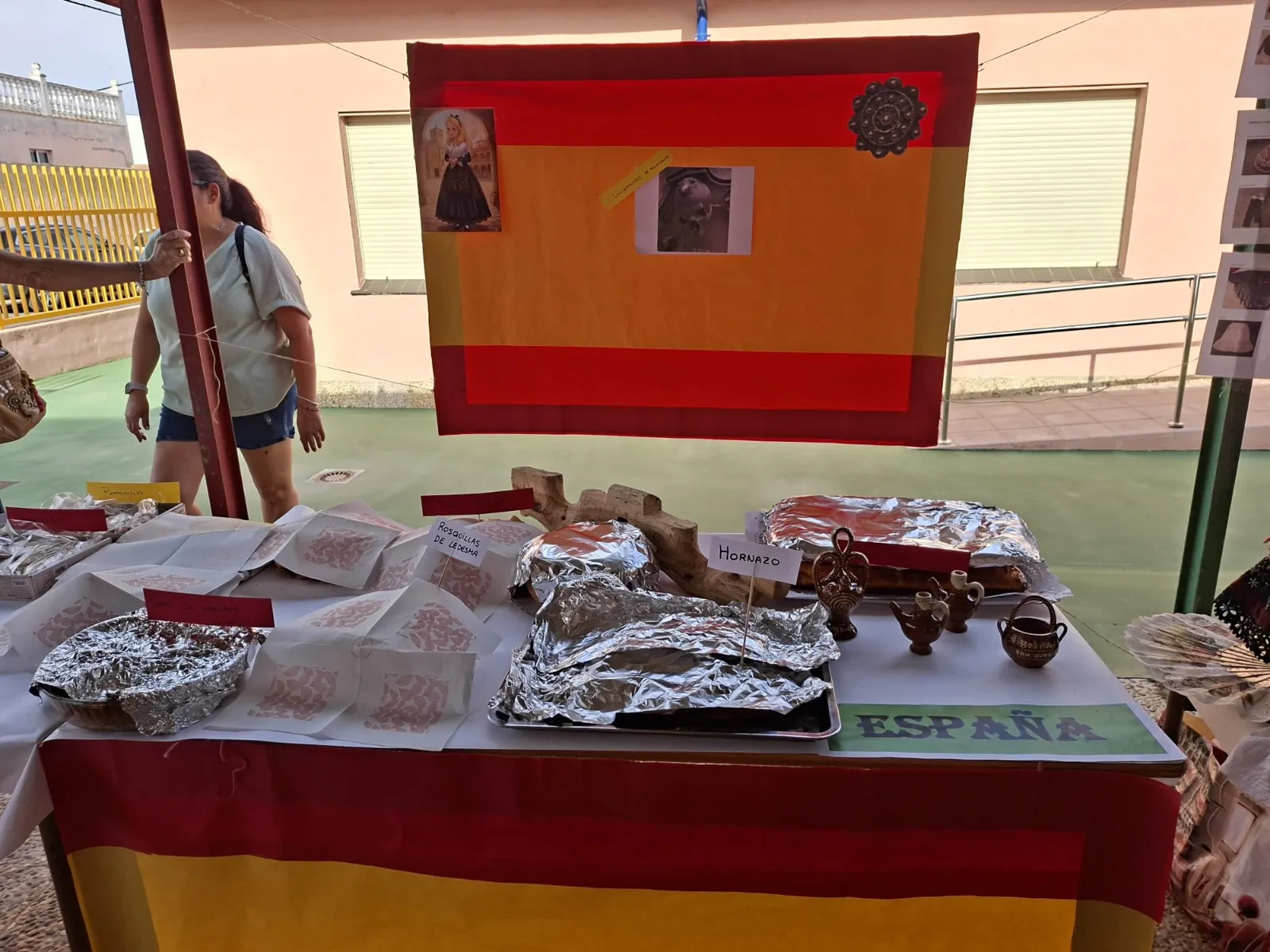 Foto 6 - El CEIP Severiano Montero S&aacute;nchez celebra la Feria de las Culturas como cierre del proyecto educativo anual &ldquo;Tour Maravillas&rdquo;