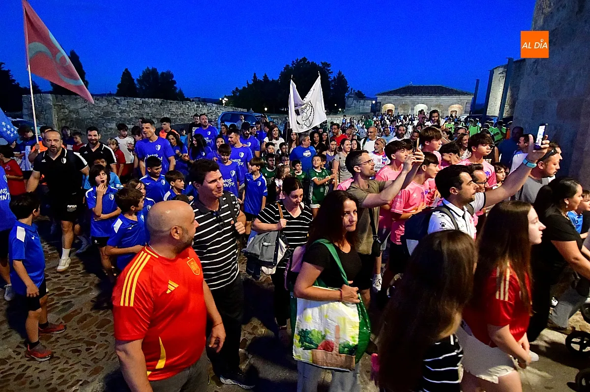 Foto 2 - El III Torneo Internacional de F&uacute;tbol Sala sit&uacute;a a Ciudad Rodrigo en el mapa deportivo internacional