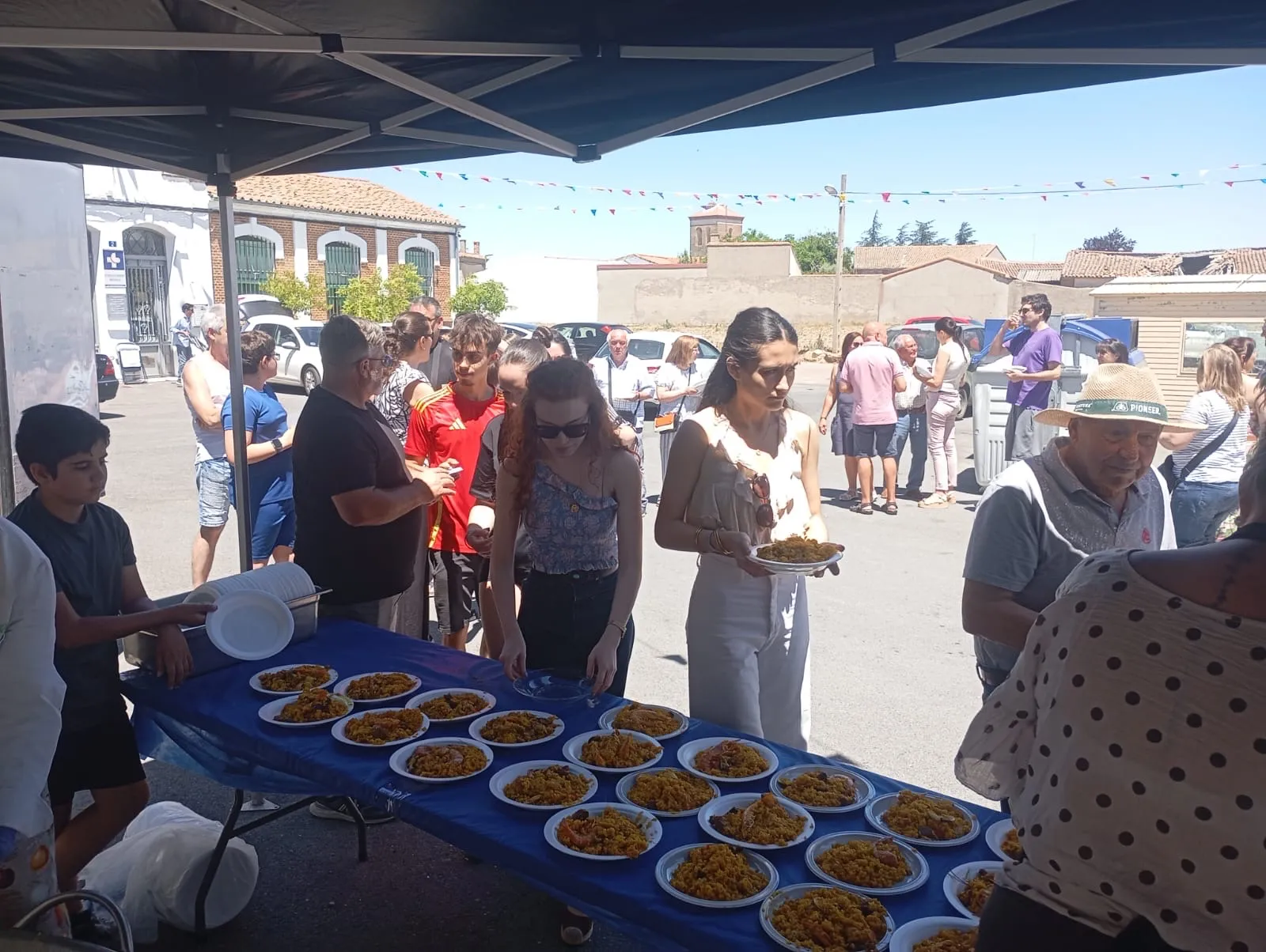 Foto 3 - Catering Gabriel pone el mejor sabor al cierre de las Fiestas del Corpus en El Campo de Pe&ntilde;aranda