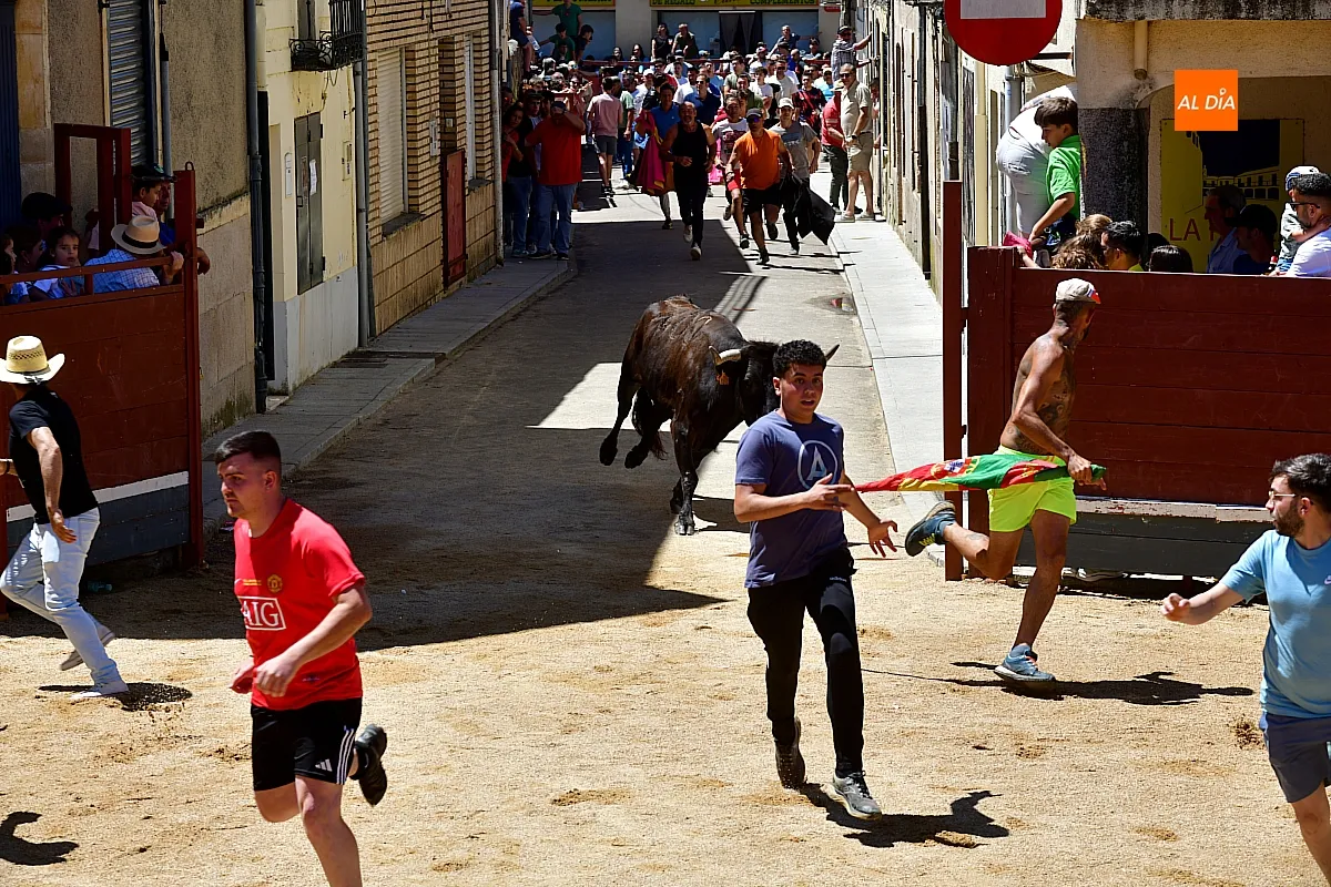 Encierro urbano matinal en la Fuente de San Esteban