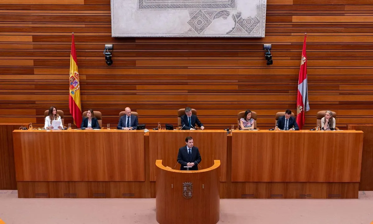 El 'popular' Alfonso Fernández Mañueco ha jurado su cargo este jueves como presidente de la Junta de Castilla y León en la XII Legislatura. Foto Cortes CyL