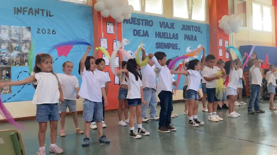 El CEIP Miróbriga despide con un emotivo acto a su promoción de Infantil 2023-2026