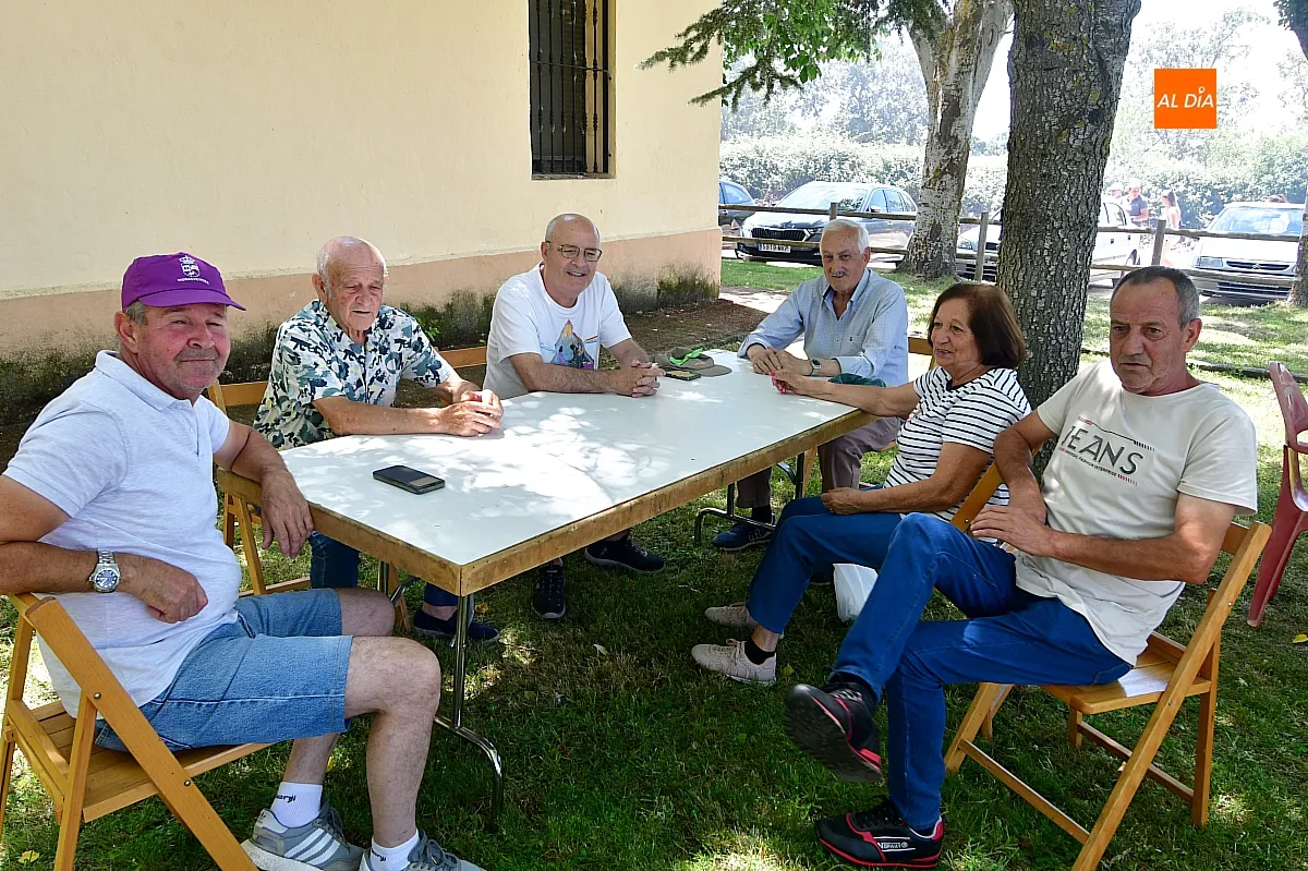 Comida popular en Morasverdes por San Antonio