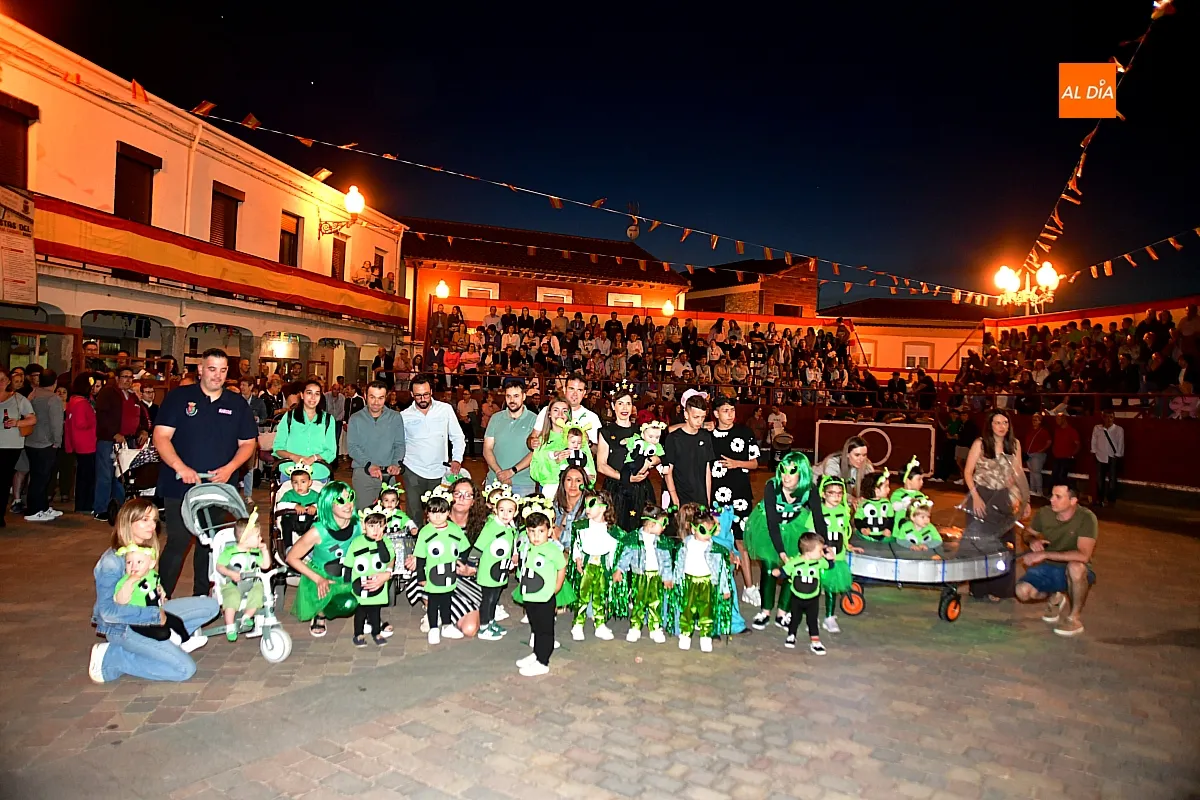 Desfile carrozas La Fuente de San Esteban