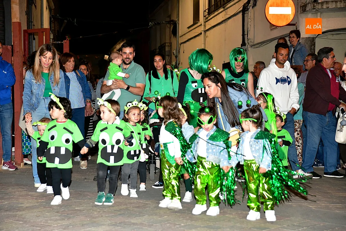 Desfile carrozas La Fuente de San Esteban