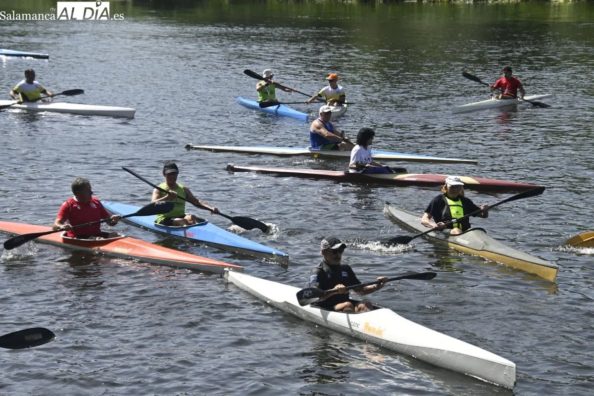 Medio siglo después de su plata olímpica, el K4 español vuelve a remar en Salamanca y homenajea a Heraclio Carreño | FOTOS: SALAMANCArtv AL DÍA 