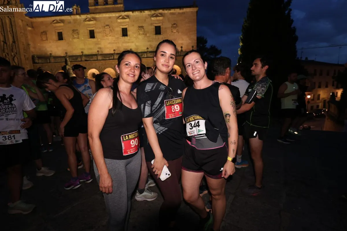 La carrera nocturna Salamanca a Tope reúne a cientos de participantes | FOTOS: David Sañudo