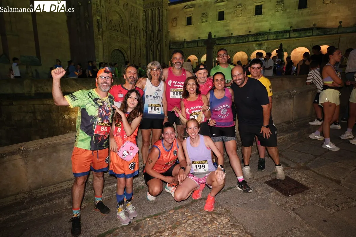 La carrera nocturna Salamanca a Tope reúne a cientos de participantes | FOTOS: David Sañudo