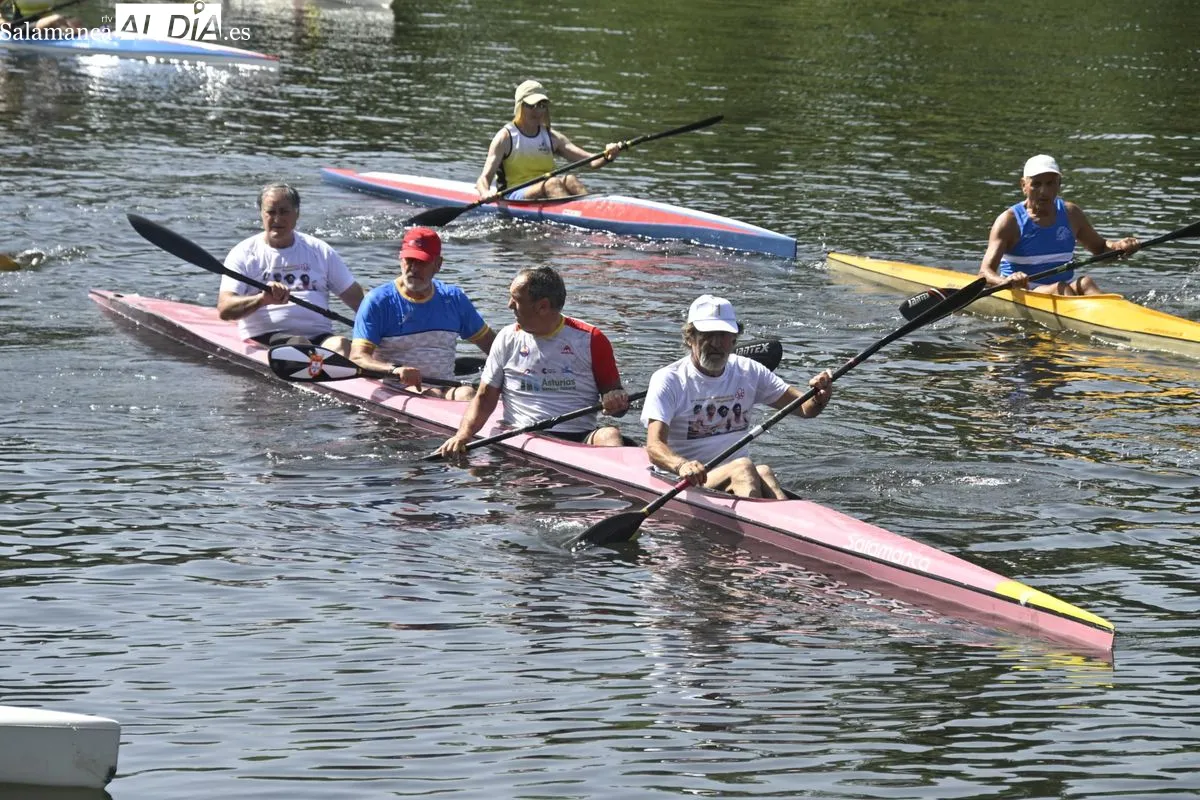 Medio siglo después de su plata olímpica, el K4 español vuelve a remar en Salamanca y homenajea a Heraclio Carreño | FOTOS: SALAMANCArtv AL DÍA 
