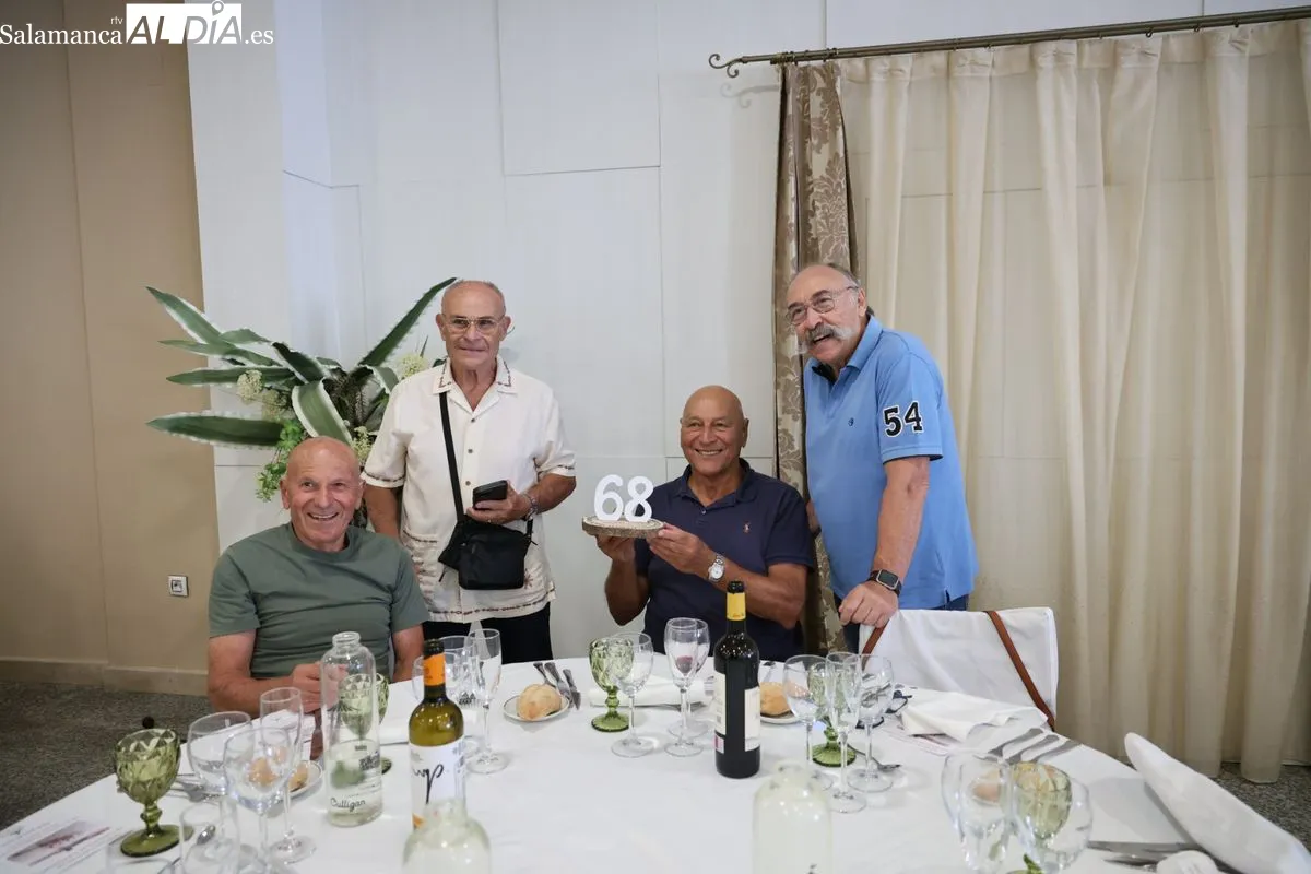 Salamanca celebra el encuentro de veteranos nacional de piragüismo | FOTOS: David Sañudo