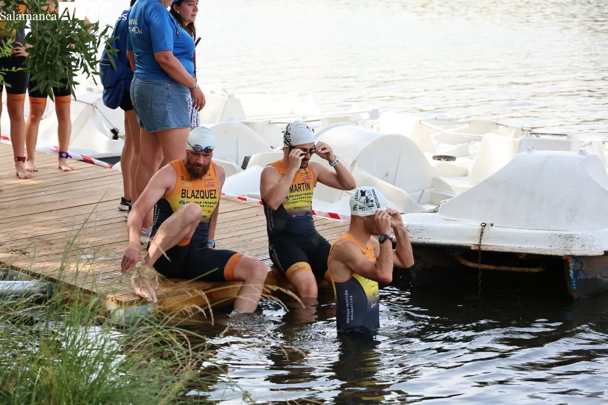 Salamanca acoge el Campeonato de Castilla y León de Triatlón Contrarreloj por Equipos | FOTOS: David Sañudo