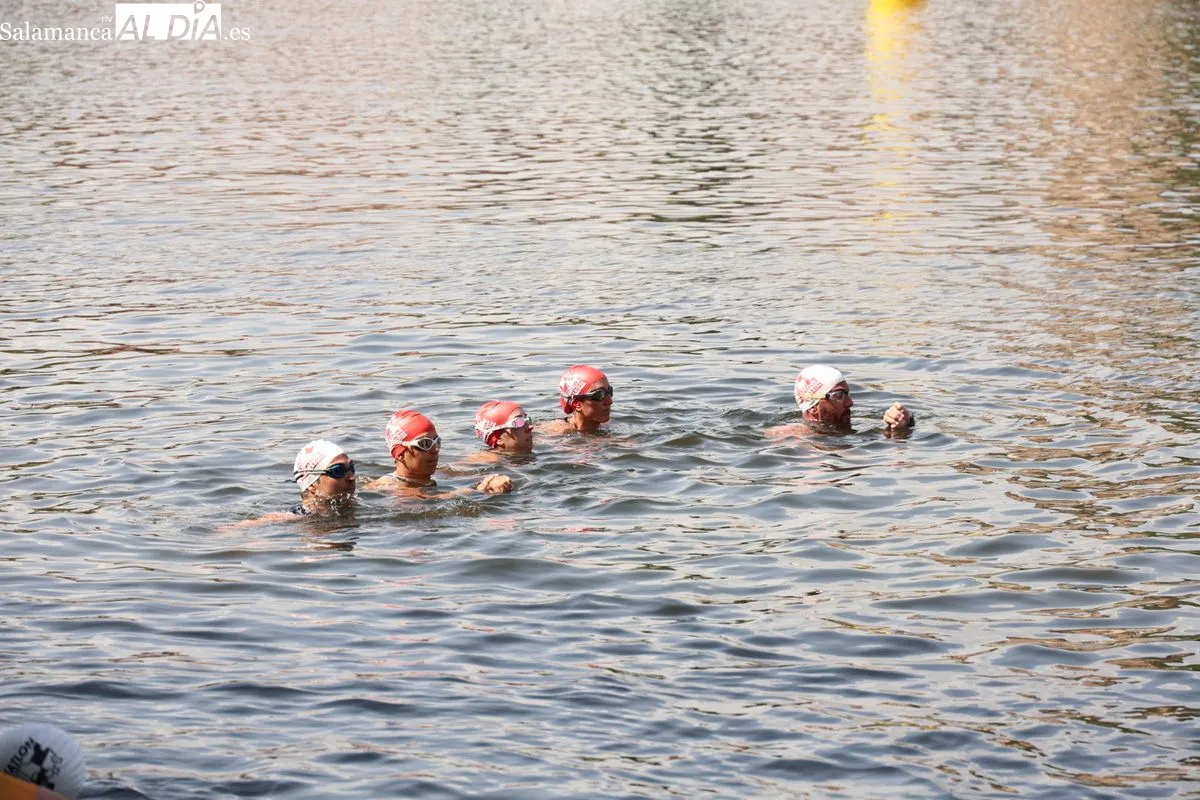 Salamanca acoge el Campeonato de Castilla y León de Triatlón Contrarreloj por Equipos | FOTOS: David Sañudo
