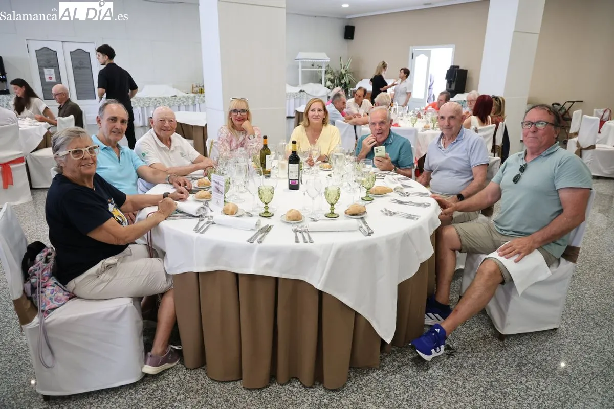 Salamanca celebra el encuentro de veteranos nacional de piragüismo | FOTOS: David Sañudo