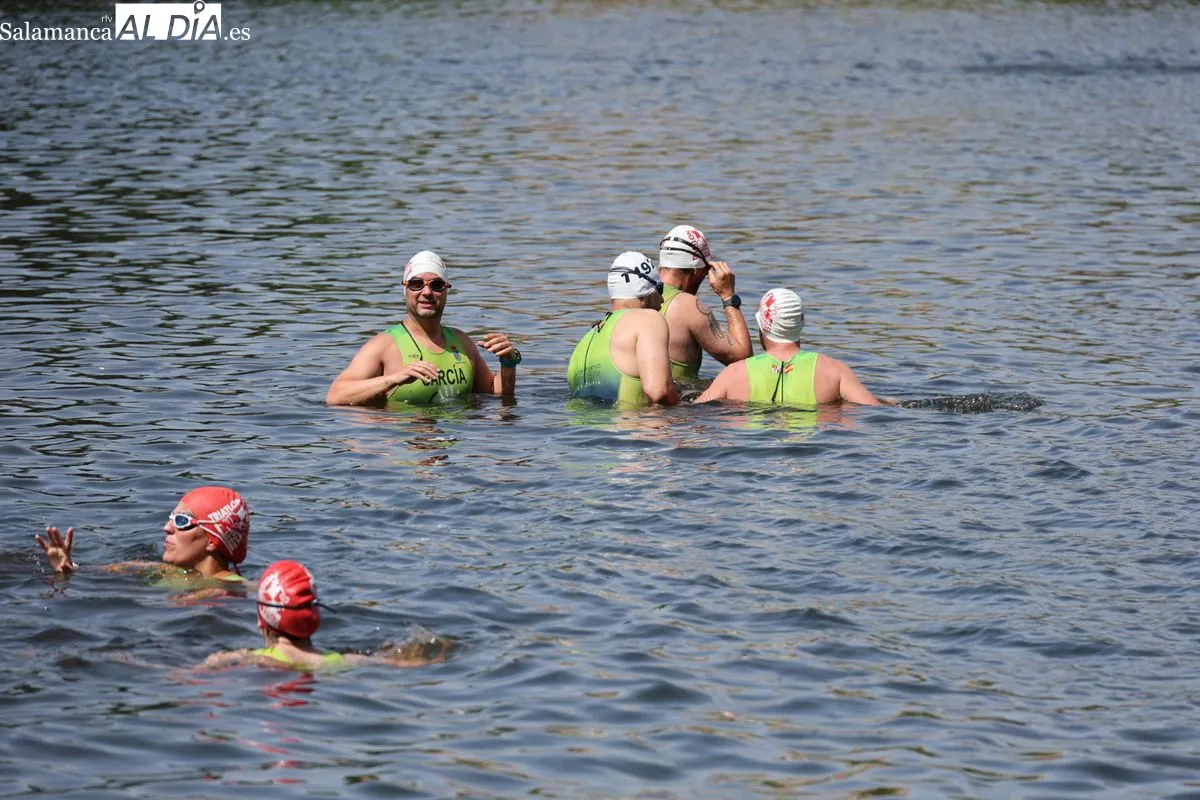 Salamanca acoge el Campeonato de Castilla y León de Triatlón Contrarreloj por Equipos | FOTOS: David Sañudo