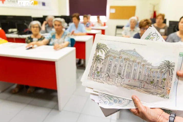Salvaguardar la memoria a través del afecto y la compañía: así son los talleres de Cruz Roja en Salamanca | Imagen 1