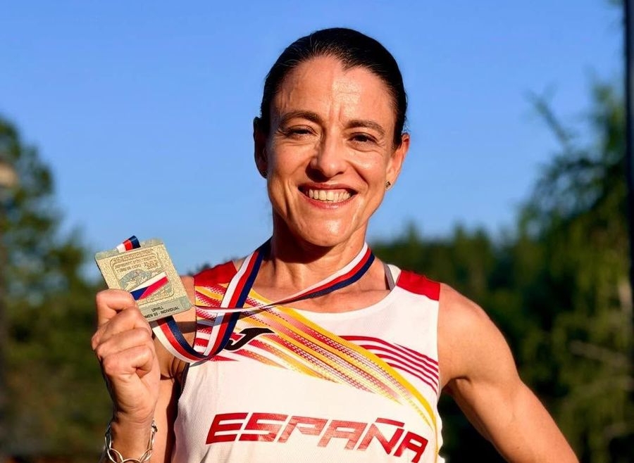 La salmantina Verónica Sánchez Romero, campeona del mundo máster F50 de Up Hill