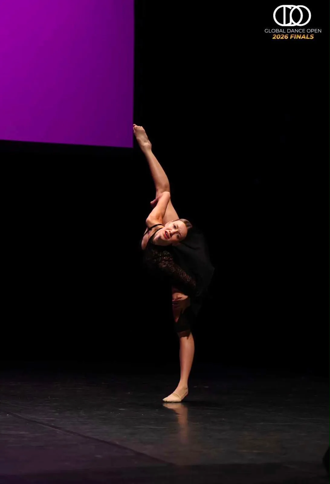 Foto 2 - La salmantina Daniela Moral se corona doble campeona del mundo de danza