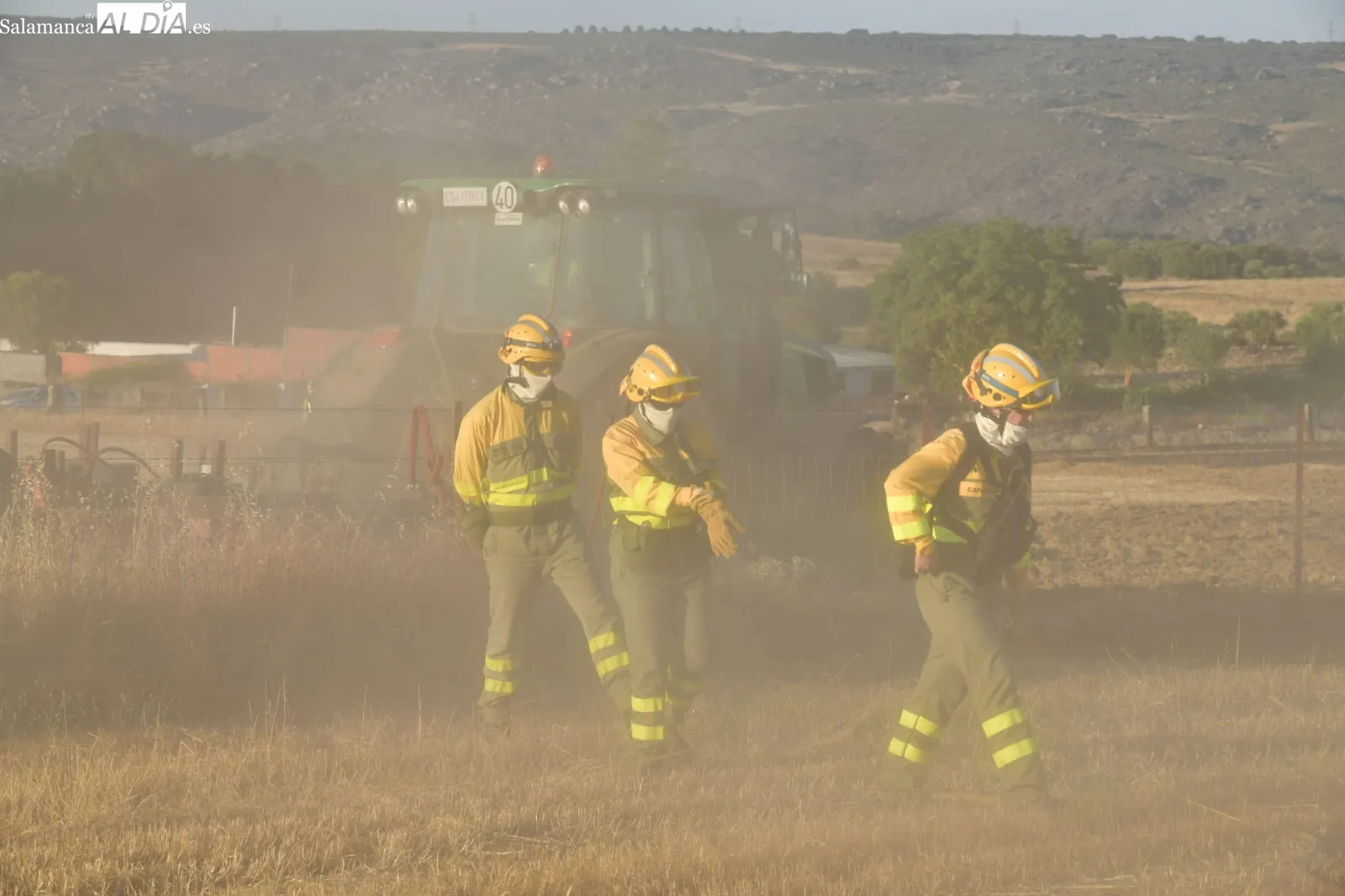 Incendio en Villar de la Yegua. Fotos: Adrián Martín