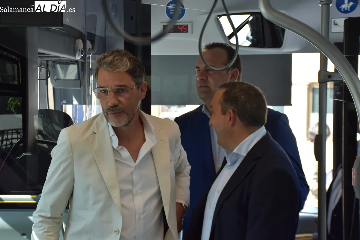 La renovación del transporte metropolitano refuerza las líneas con más demanda de Salamanca. Fotos de Miguel González