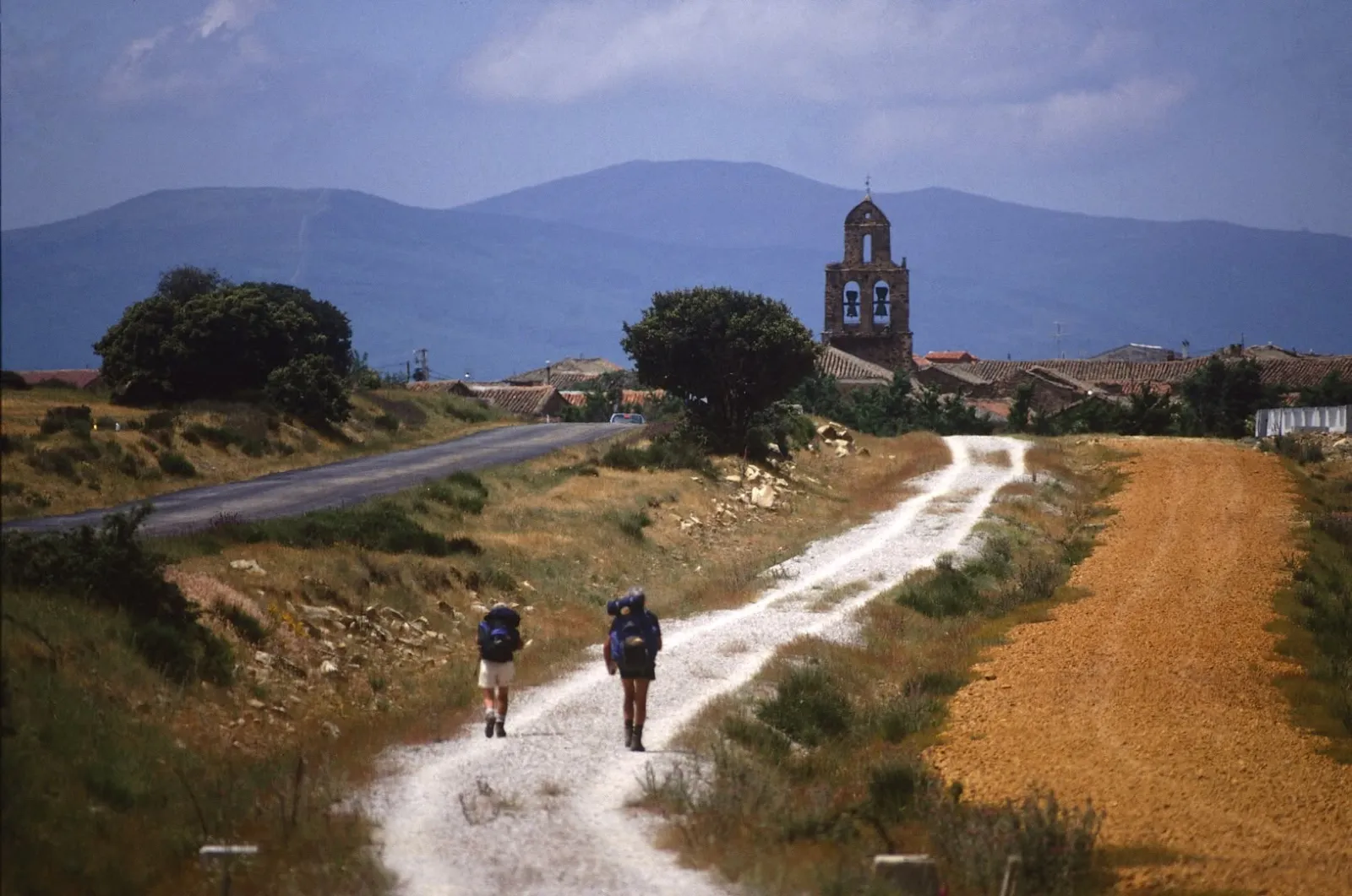 Foto 2 - &iquest;Quieres una experiencia inolvidable este verano? &Uacute;nete a peregrinos del mundo en el Camino de Santiago