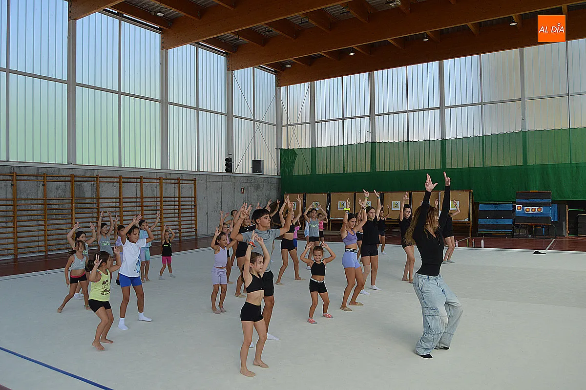 Campus de gimansia rítmica del Club Rítmica Ítaca 