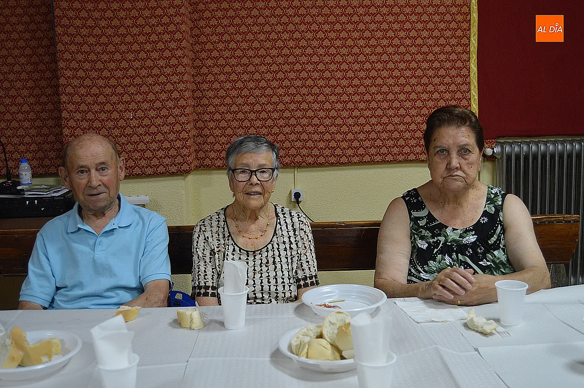 Foto 5 - Los vecinos del barrio de San Andr&eacute;s ponen el broche final a sus fiestas 