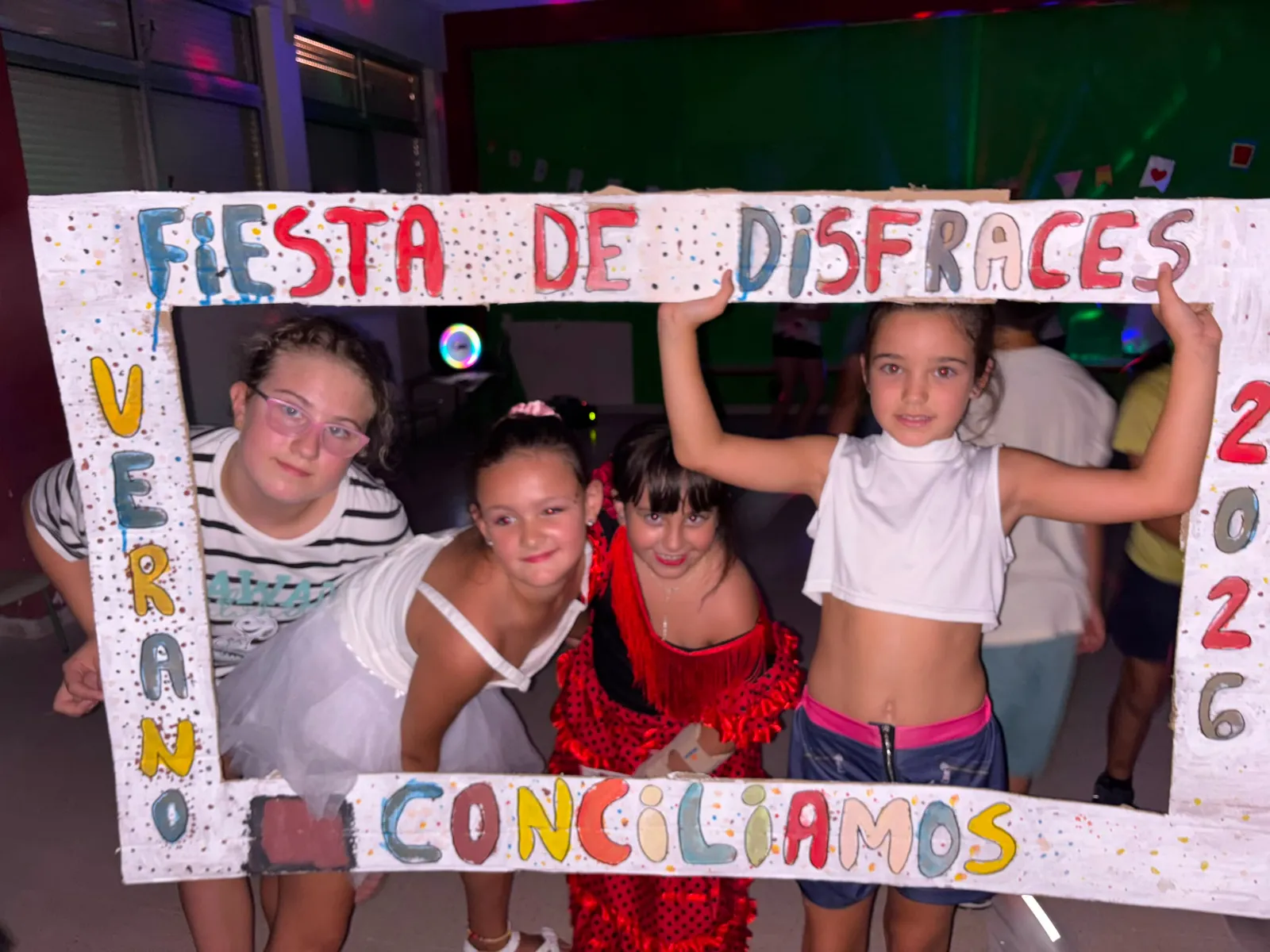 Foto 4 - El primer turno del Programa Conciliamos pone el broche final con una gran fiesta de disfraces