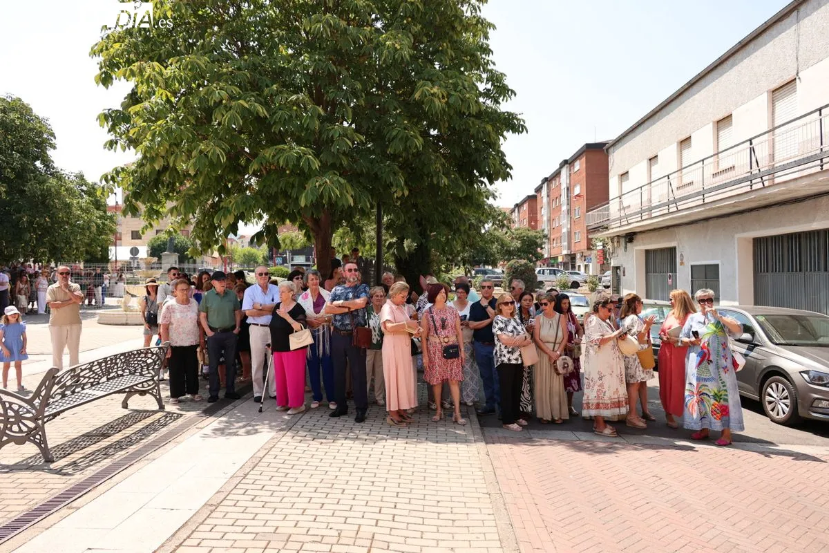 Santa Marta recorre las calles del municipio en su día grande para honrar a su patrona | FOTOS: David Sañudo 