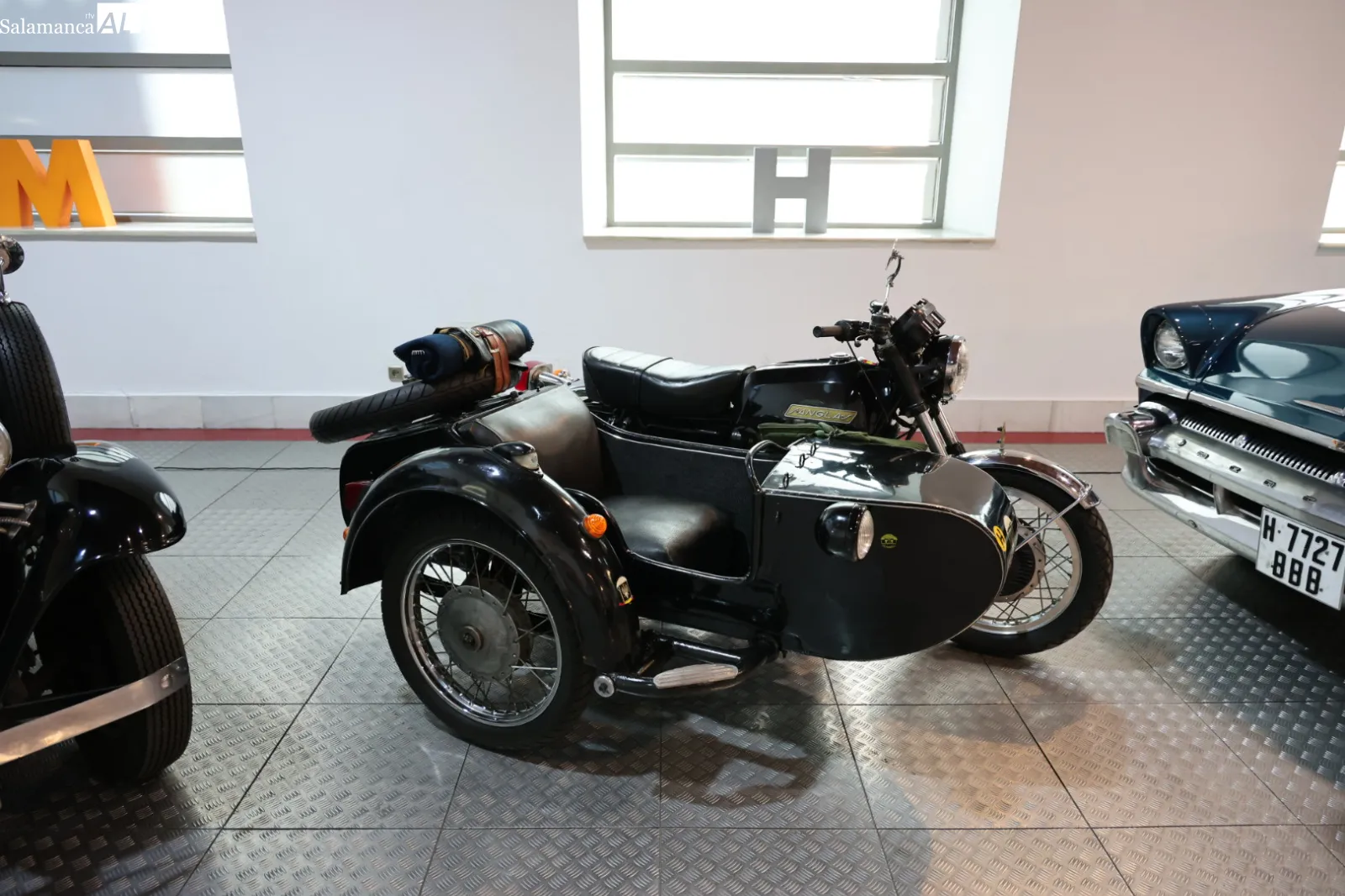 Exposición temporal 'Coleccionistas de aquí' en el Museo de Historia de la Automoción de Salamanca. Fotos de David Sañudo