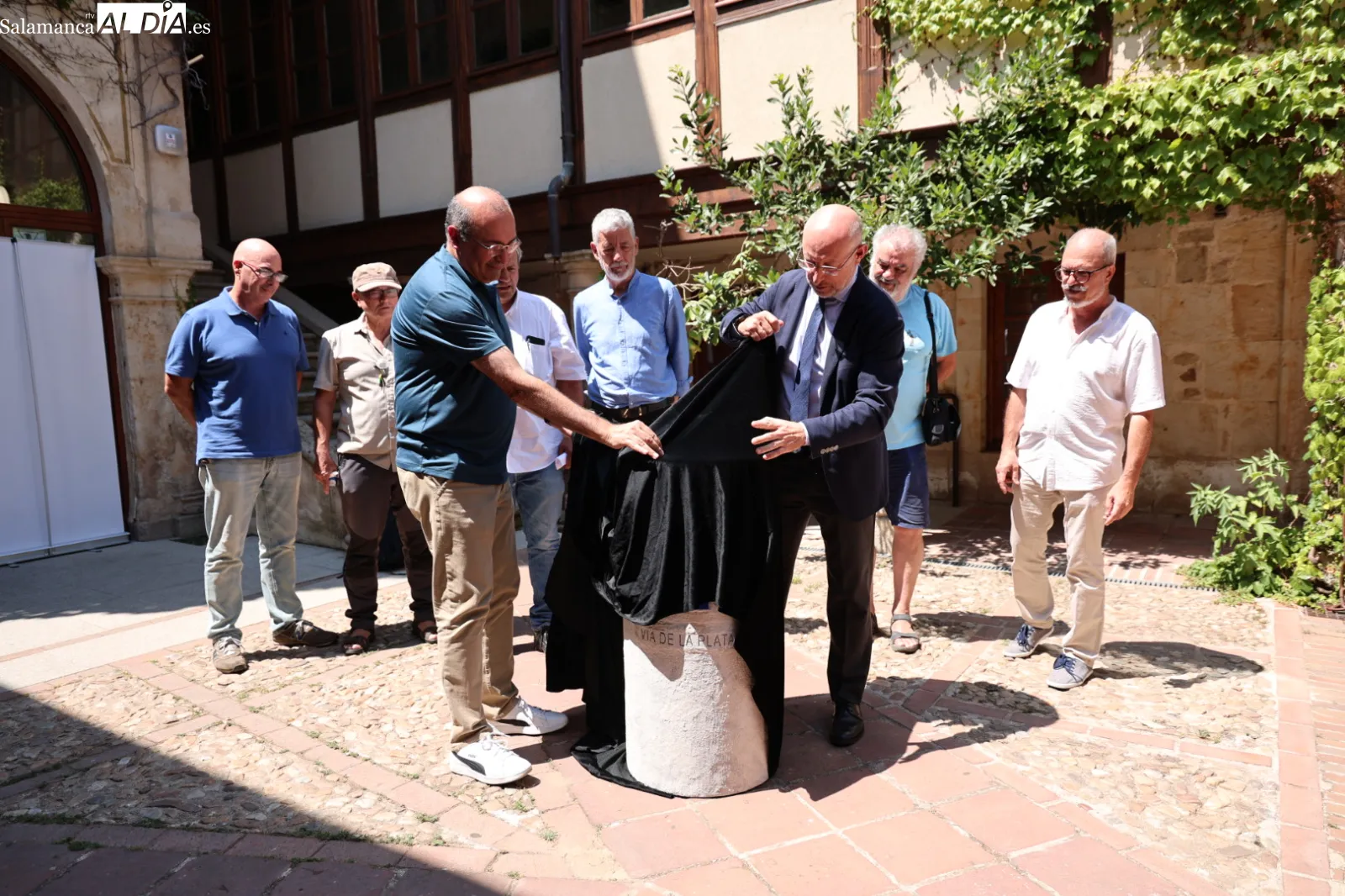 Foto 9 - FOTOS | Documentan casi un millar de puntos de la V&iacute;a de la Plata para mejorar su se&ntilde;alizaci&oacute;n en el Camino de Santiago