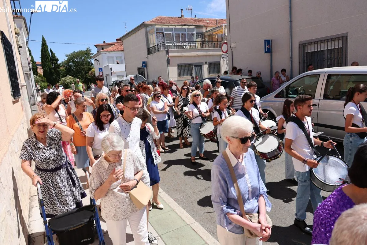 Devoción y tradición en Pizarrales con la procesión de la Virgen del Carmen | Fotos: David Sañudo